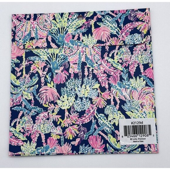 New In Box Lilly Pulitzer Letter "D" Monogram Sticker Pattern Seen & Herd Gold - Picture 3 of 3